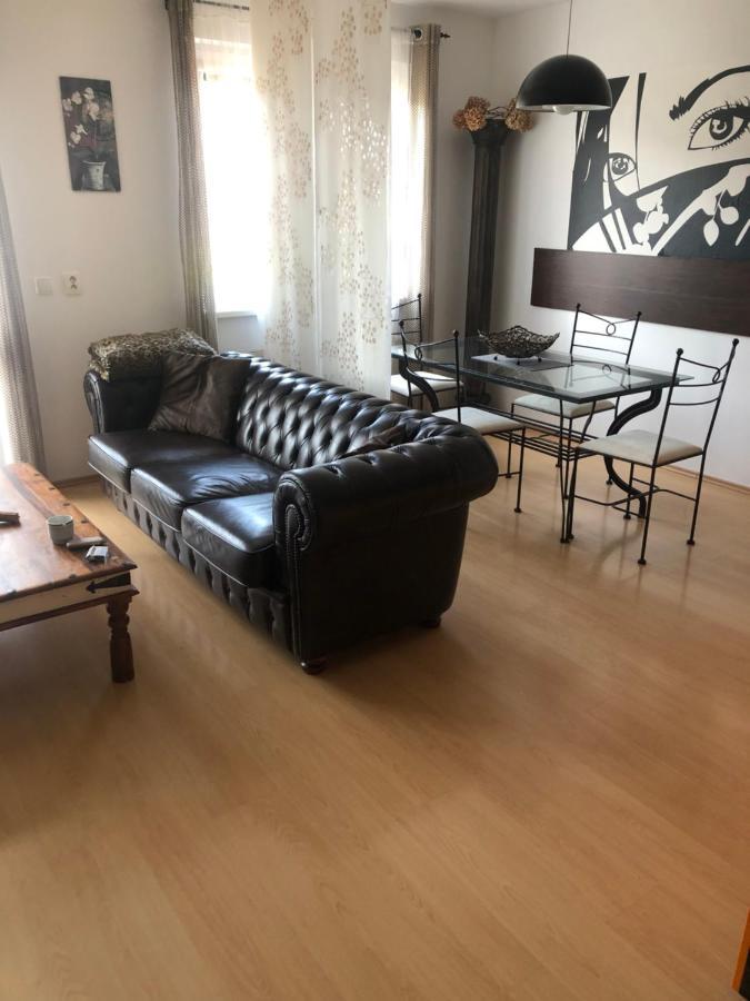 Apartment Richie Near Aquapark Prague